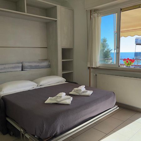 Ligure Residence Pietra Ligure Extérieur photo