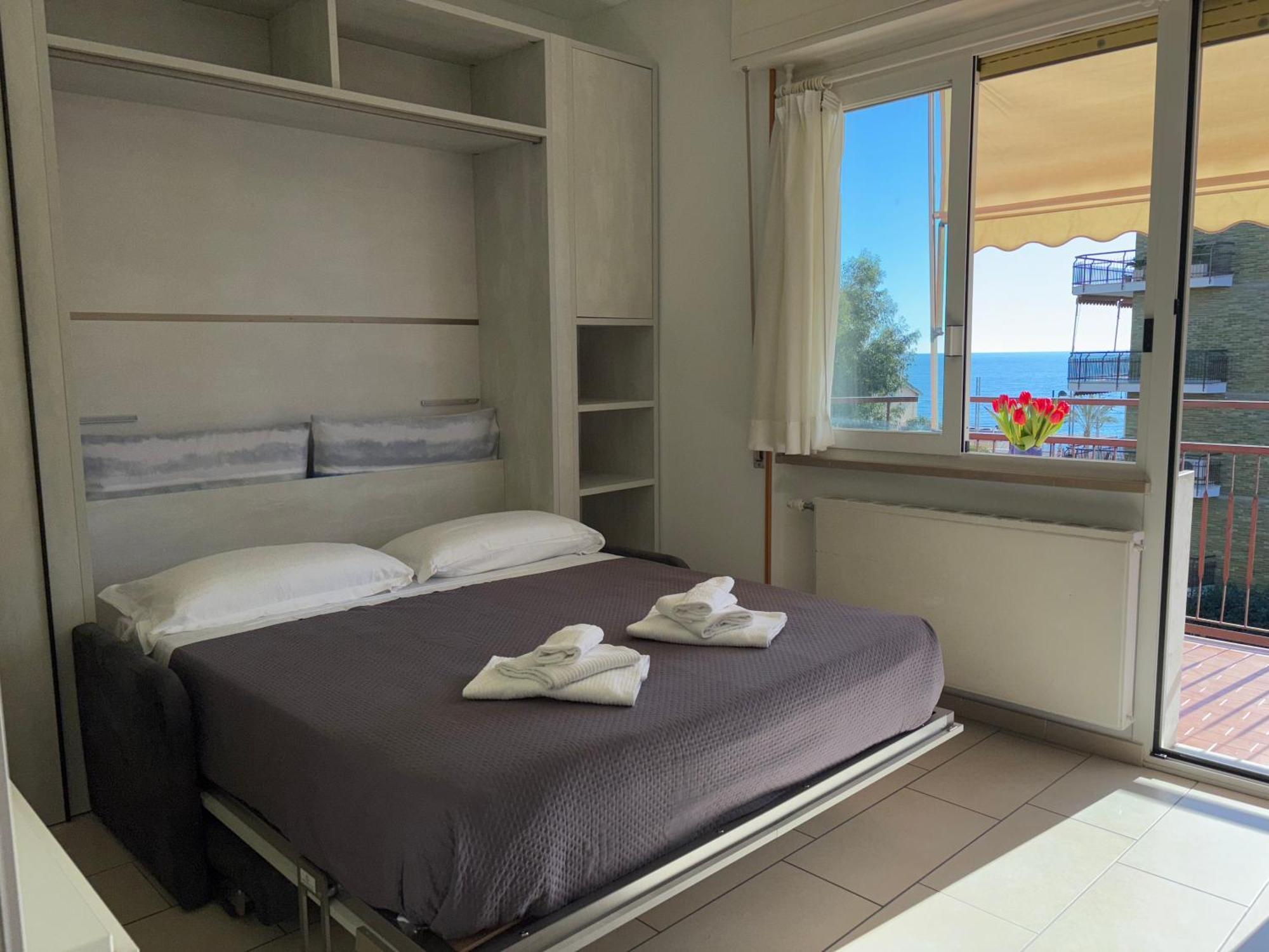 Ligure Residence Pietra Ligure Extérieur photo