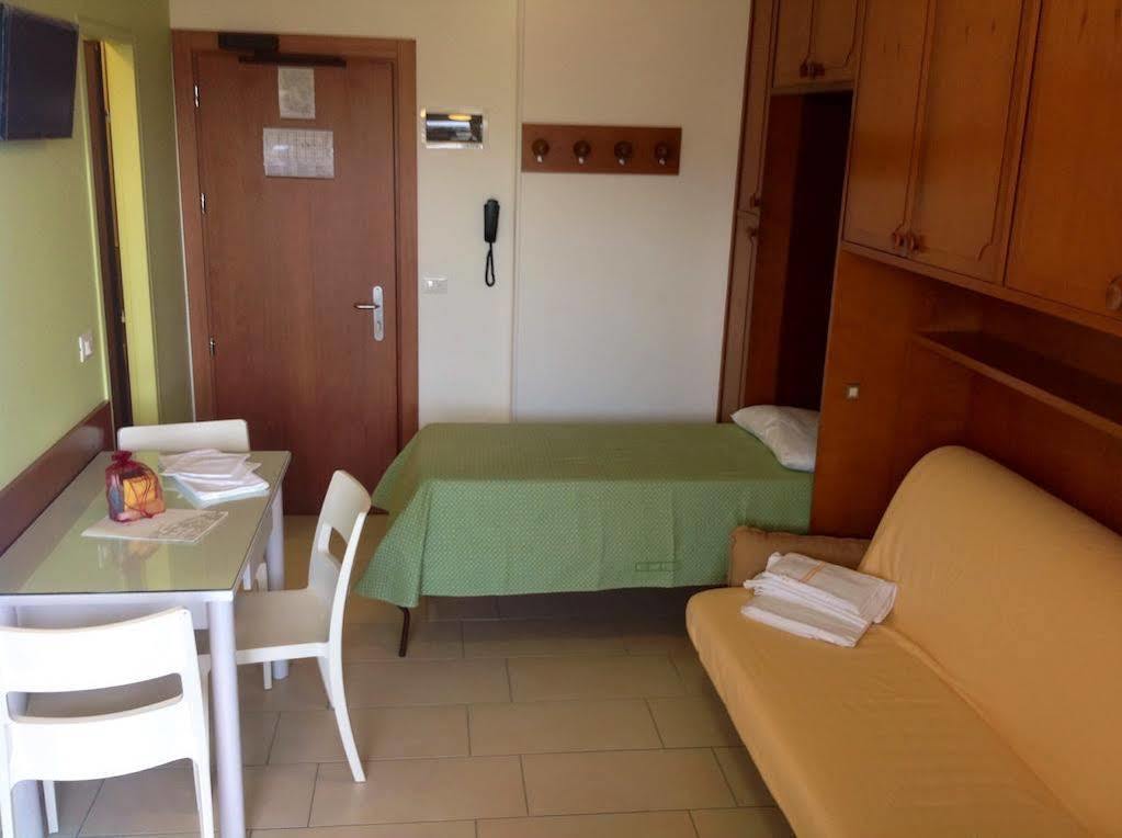 Ligure Residence Pietra Ligure Extérieur photo